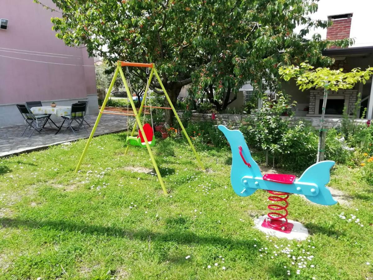 Apartmani Vesna Буйе Экстерьер фото